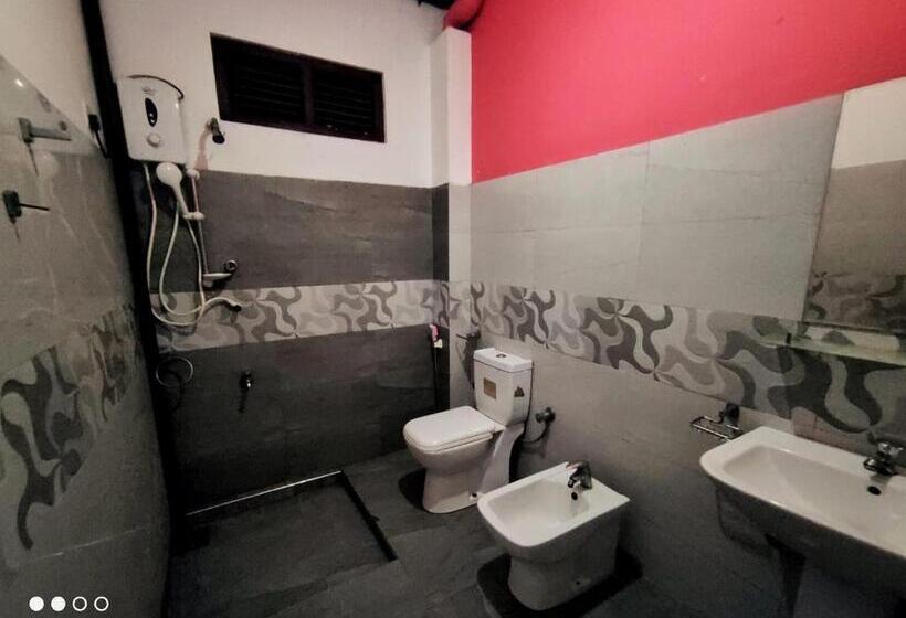 تختخواب و صبحانه New Richmin