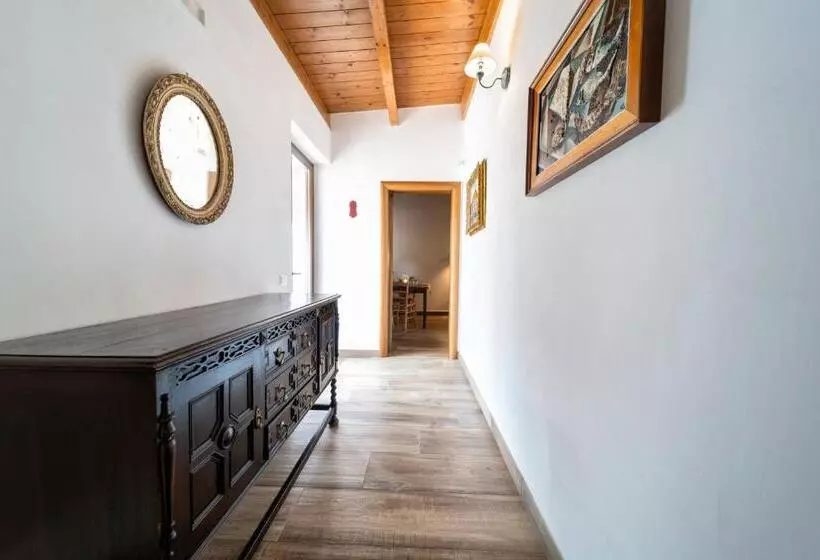 Hotelli Agriturismo Tenuta Del Grillaio