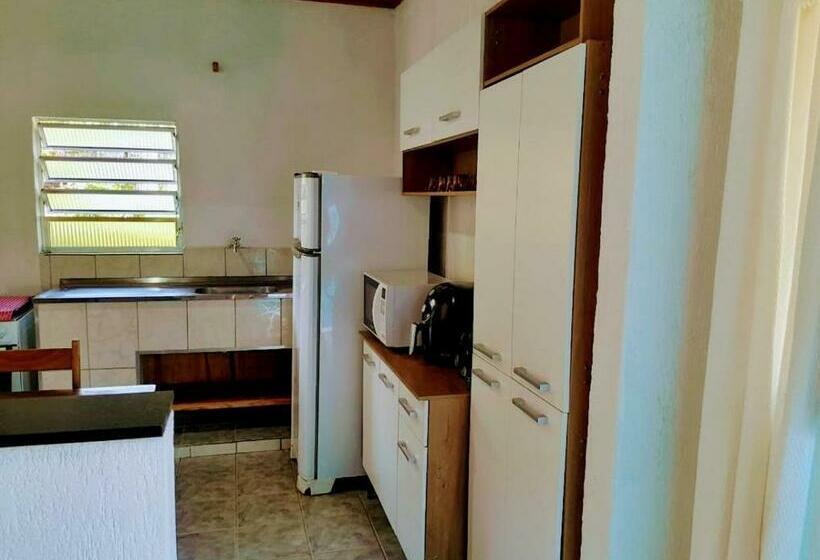 ホテル Casas De Campo Beija Flor & Bem Te Vi, Mata Atlântica, Juquitiba, Sp