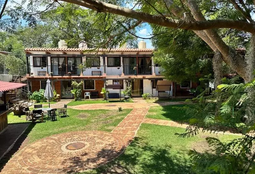 هتل La Villa De La Abuela