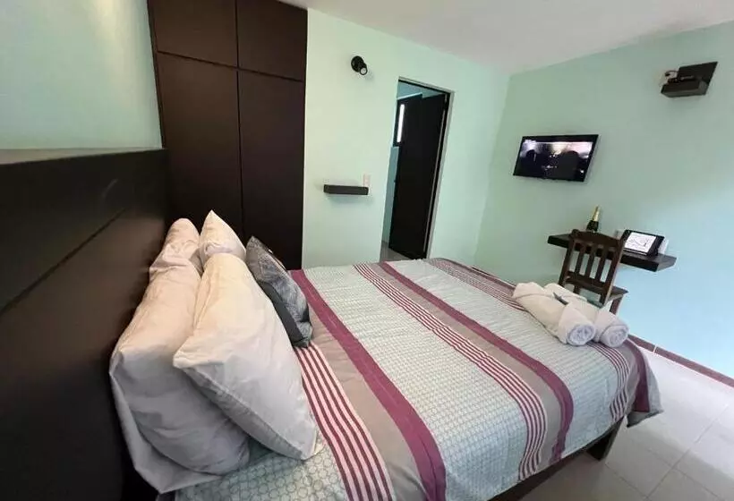 هتل La Villa De La Abuela