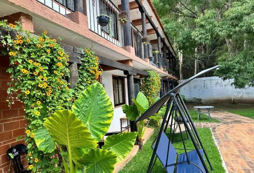 هتل La Villa De La Abuela