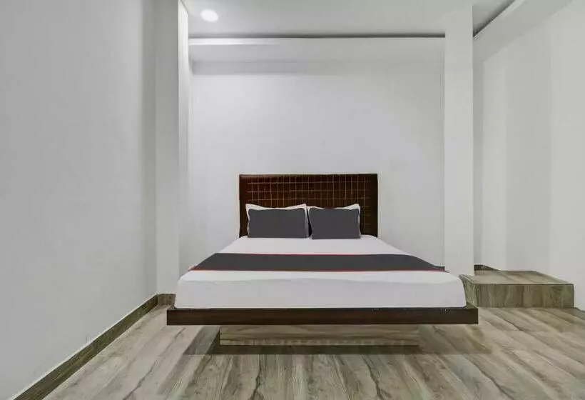 Collection O P2 Hotel And Resort