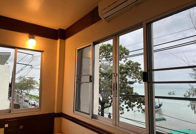 호텔 Seaside Palace