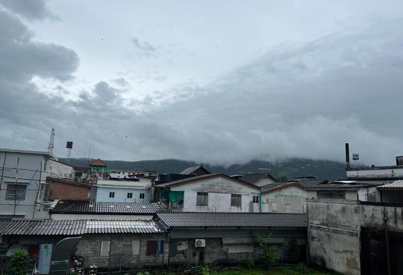 호텔 Seaside Palace