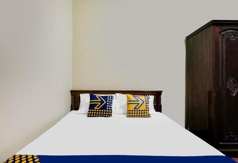 Отель Spot On 92068 Pudja Kesuma Homestay Syariah Yogyakarta