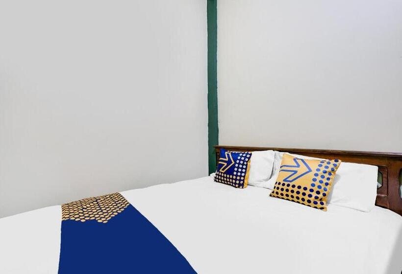 Отель Spot On 92068 Pudja Kesuma Homestay Syariah Yogyakarta