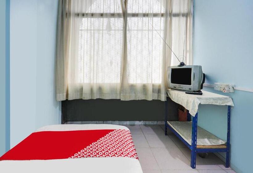Hotel Spot On 92072 Restu Ibu Homestay Syariah