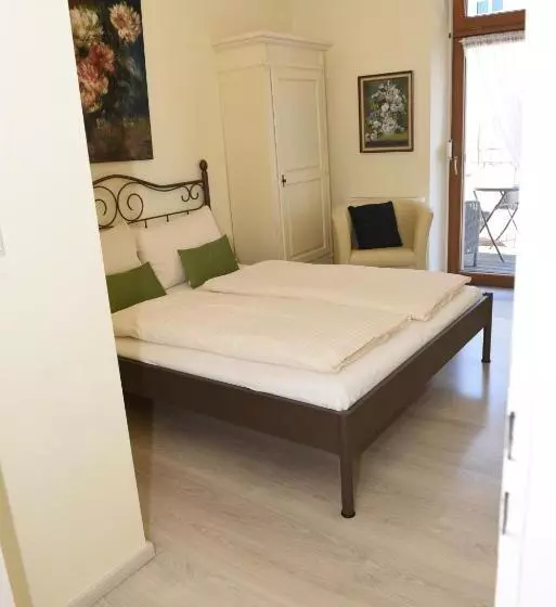 Majatalo Altes Weingut An Der Vogtei