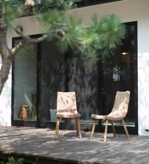 Majatalo Amigo House