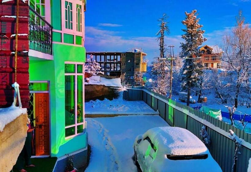 Pension Everest Guest House