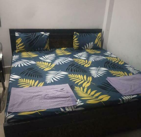 Rama Aashram Hotel By Wb Inn