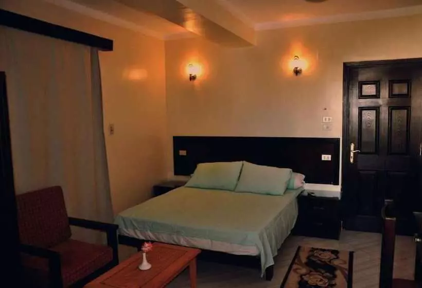 هاستل Oasis Hotel Apartments