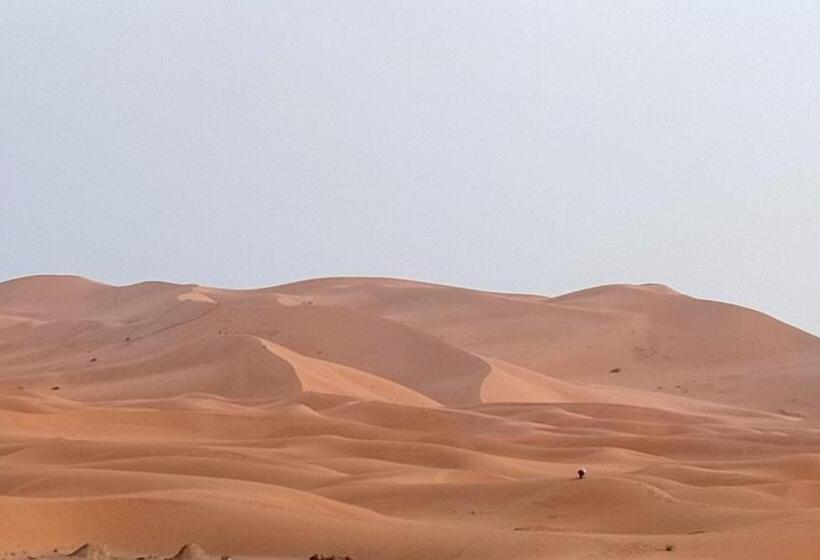 旅馆 Yakout Merzouga Luxury Camp