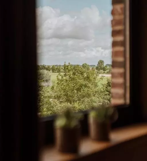 Aamiaismajoitus (B&B) B@b Martinushoeve