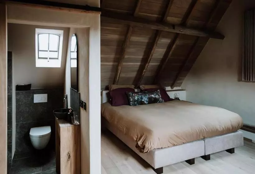 Aamiaismajoitus (B&B) B@b Martinushoeve