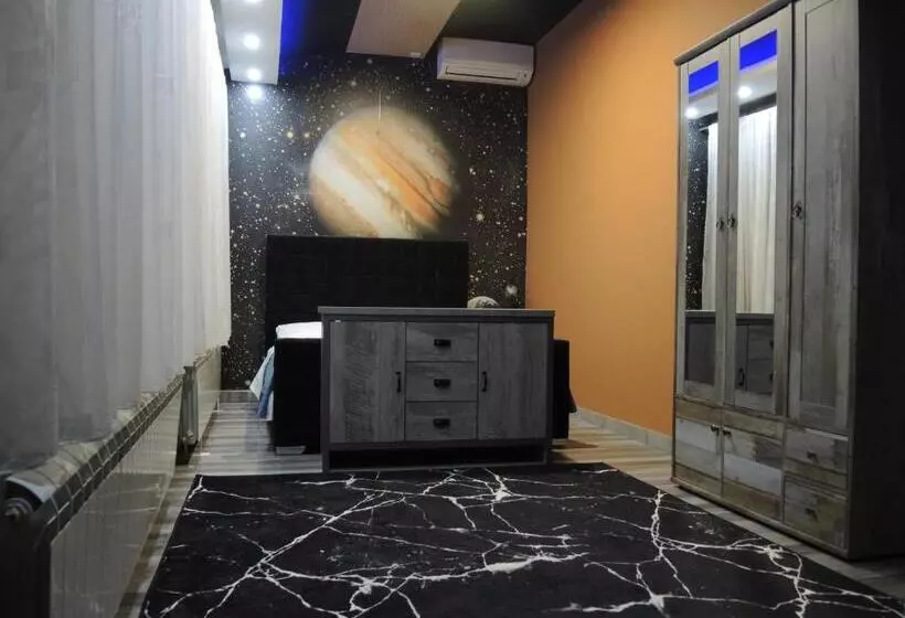 تختخواب و صبحانه Rooms&restaurant 43