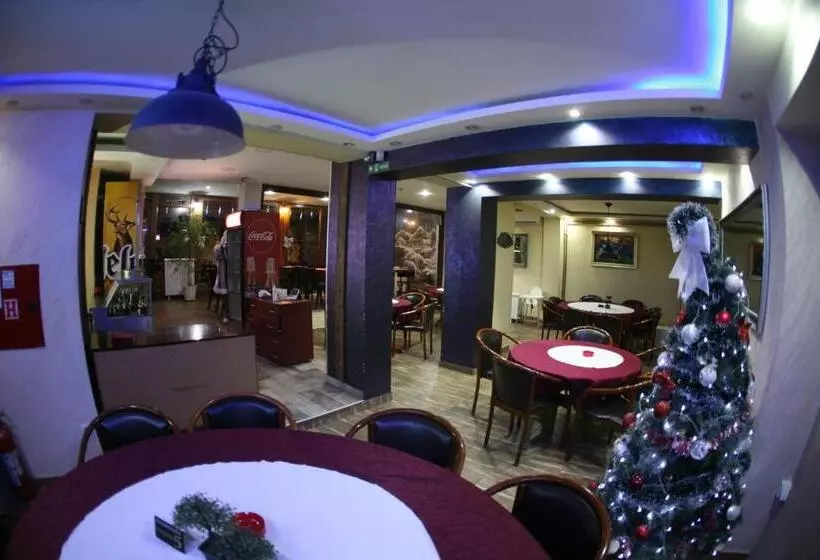 تختخواب و صبحانه Rooms&restaurant 43