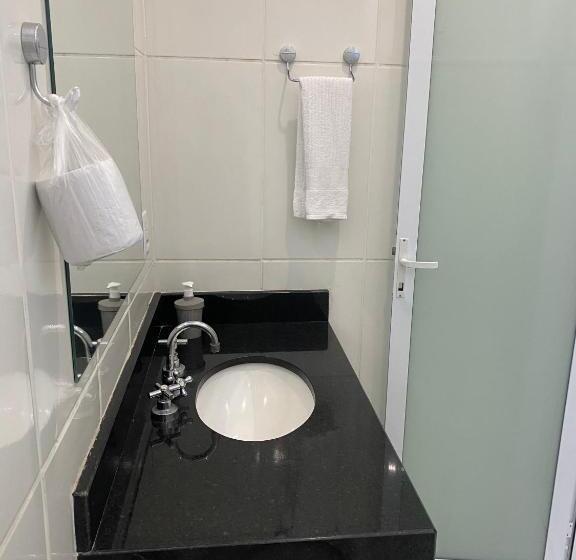 בית מלון כפרי E Pousada Isis