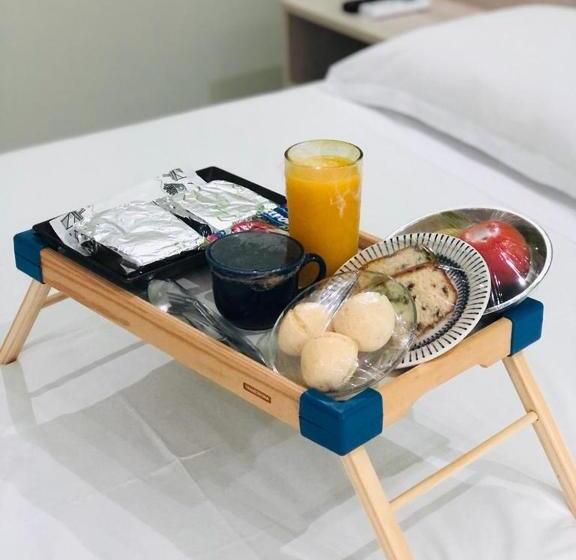 בית מלון כפרי E Pousada Isis