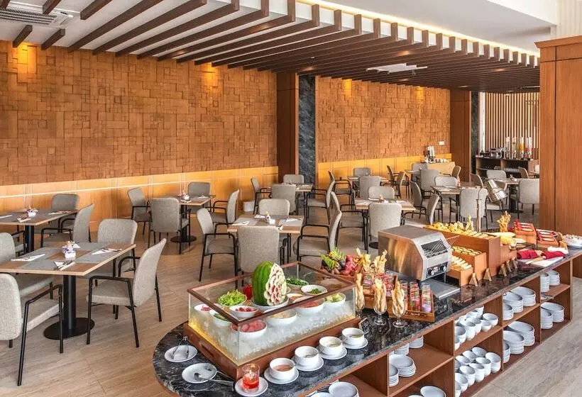 Fox Harris Hotel & Convention Banjarnegara