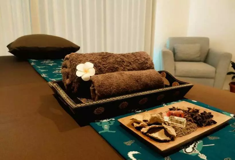 Fox Harris Hotel & Convention Banjarnegara