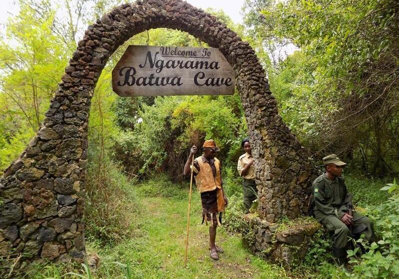 هتل Gorilla Leisure Lodge