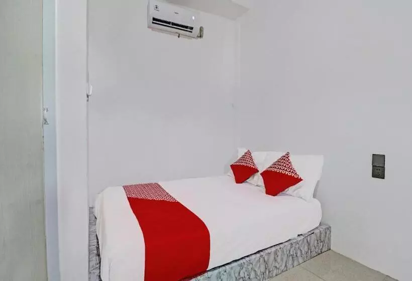 هتل Oyo 92054 Gala Residence