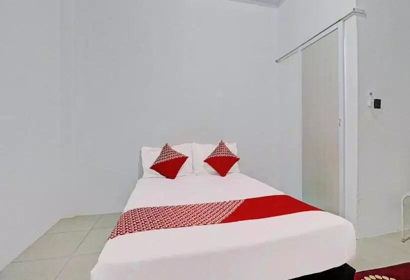 هتل Oyo 92054 Gala Residence