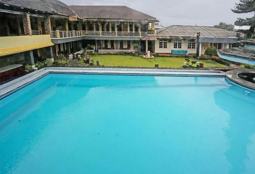 Hotel Oyo 92088 171 Inn