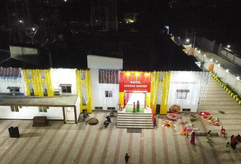 Hotel Sangam Garden