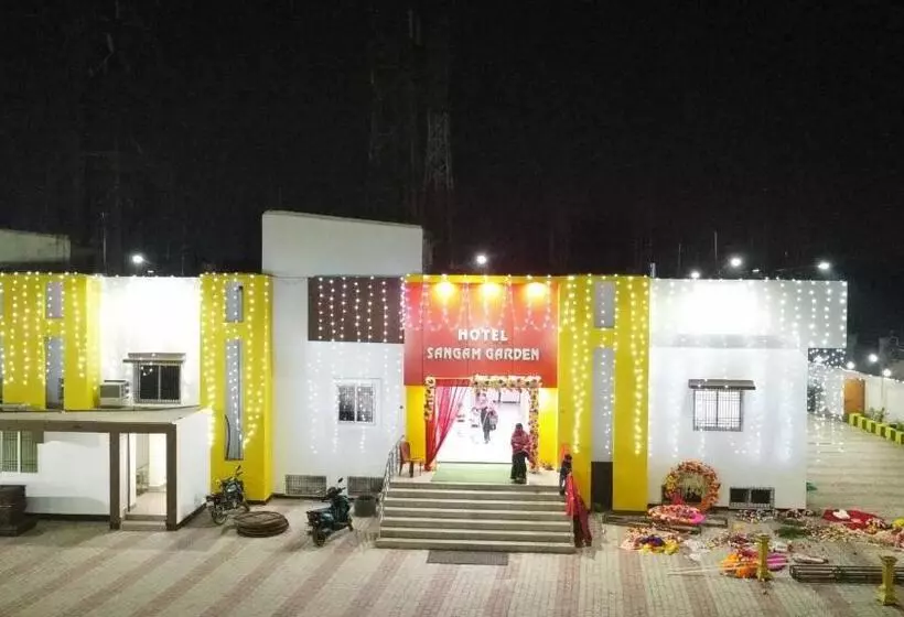 ホテル Sangam Garden