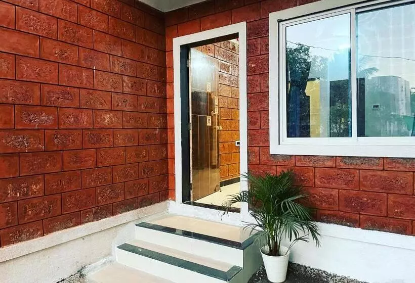 Hotelli Scarlet Resort Alibag