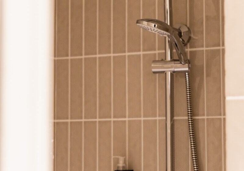 هتل Théo Hôtel Limoges, The Originals City