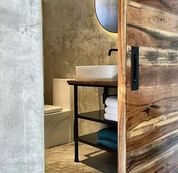 Lote4 Lgbtq Studios