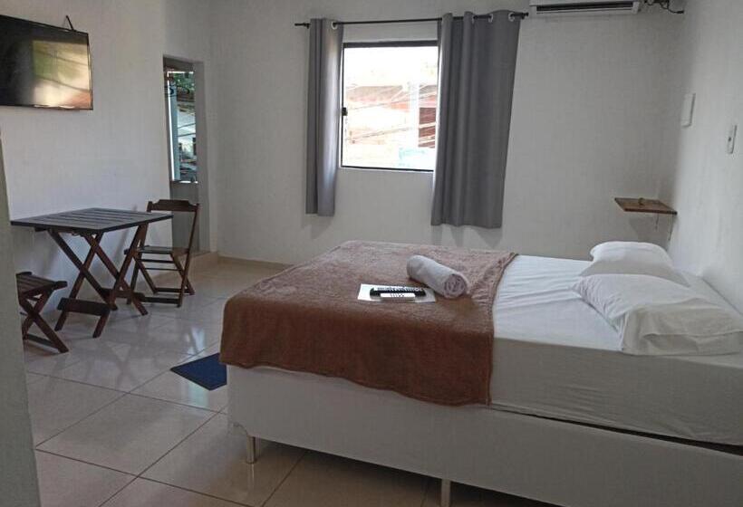 Pensjonat Aluguel De Suites E Apartamento