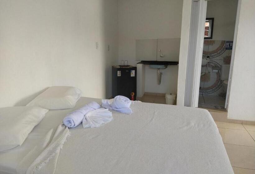 Pensjonat Aluguel De Suites E Apartamento