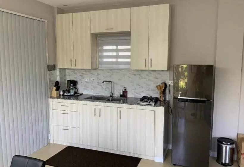 Majatalo Casa De Simone Bagac