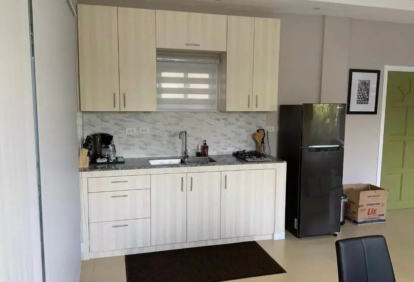 Majatalo Casa De Simone Bagac