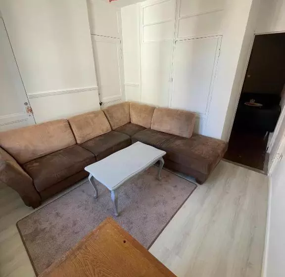 ペンション Douai House