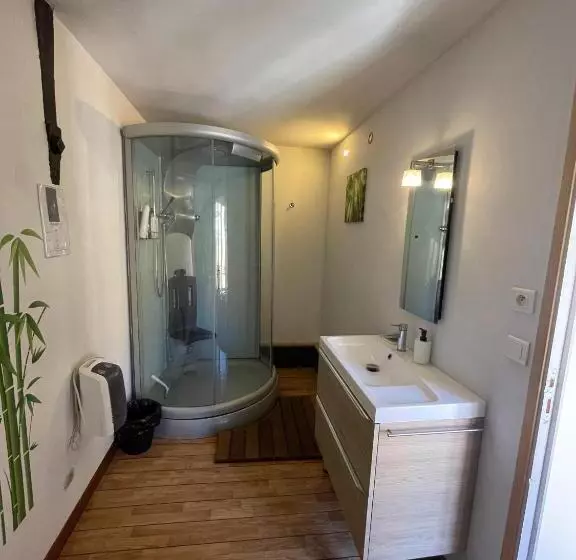 ペンション Douai House