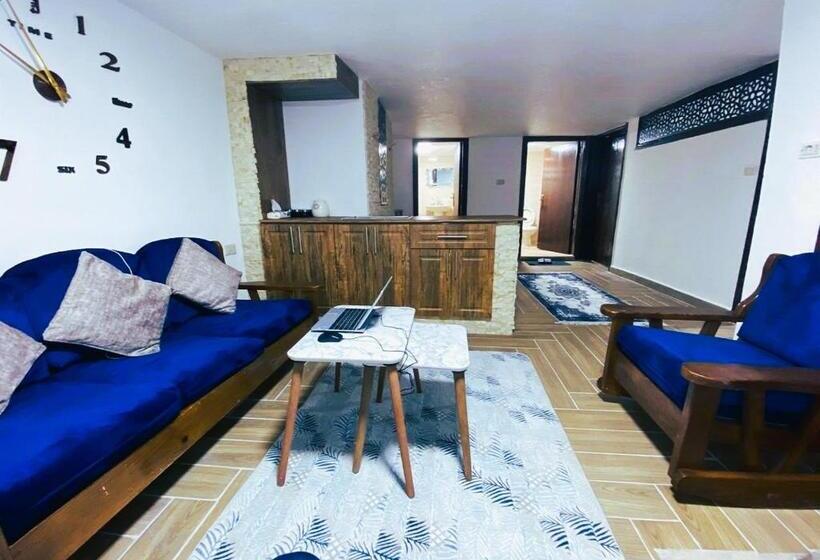 پانسیون Kirakoupolis House & Restaurant