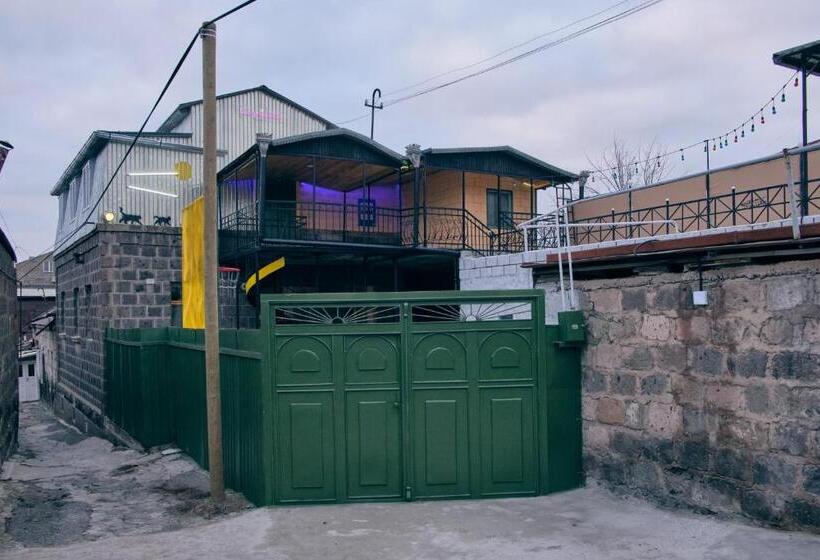 پانسیون Kotun Gyumri