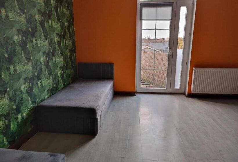 Retkeilymaja Pokoje Pracownicze Witkowska