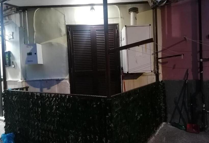 تختخواب و صبحانه Casa Amelia