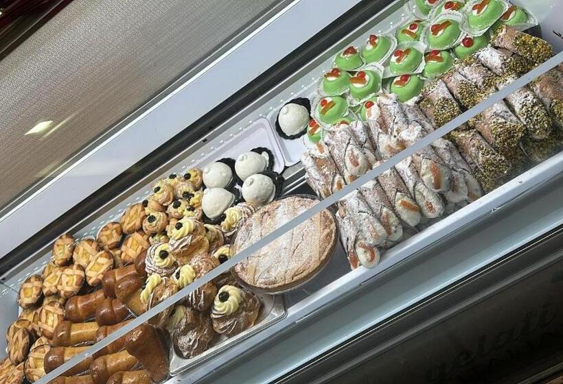 تختخواب و صبحانه Michelangelo Home