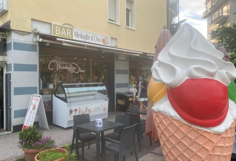 تختخواب و صبحانه Michelangelo Home