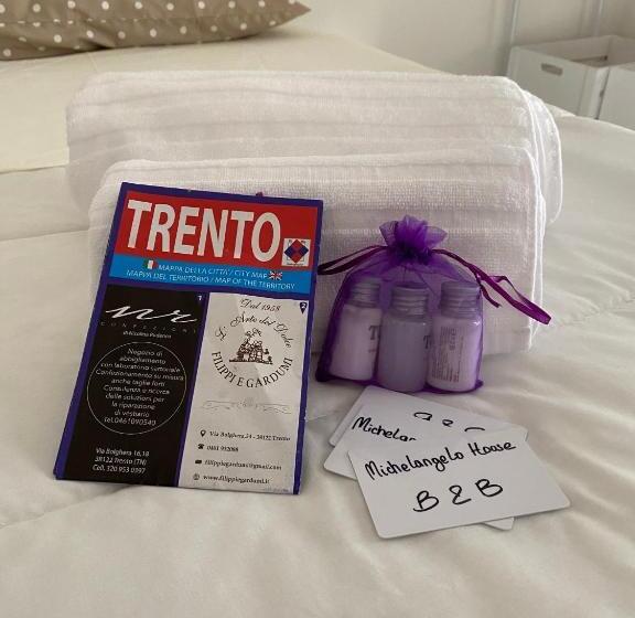 تختخواب و صبحانه Michelangelo Home