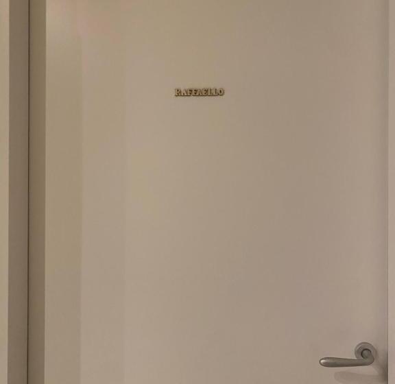 تختخواب و صبحانه Michelangelo Home