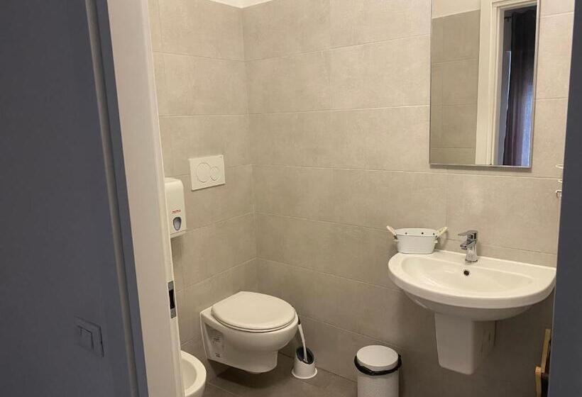 تختخواب و صبحانه Michelangelo Home